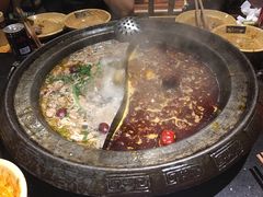 -宽板凳老灶火锅(簋街店)