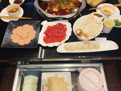-吴记老锅底麻辣火锅(福州路店)