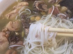-文山荷鲜居(翠湖店)