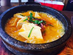 -云海肴·汽锅鸡·云南菜(天山百盛优客店)