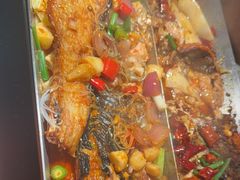 -鸣记脆皮烤鱼·海鲜烤鱼(亿合城店)