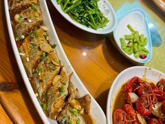 -大家发海鲜城夜排档(华山中路店)