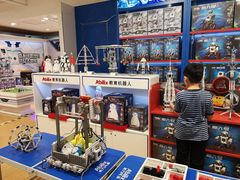 -宝大祥青少年儿童购物中心(南京东路店)