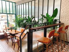 靠窗位-Laures·月桂西班牙碳烤餐厅(十尚坊店)