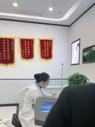 点击看大图 -蕾特恩专业祛痘·皮肤管理