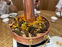 -乡土特色.冷锅鱼.牦牛肉汤锅