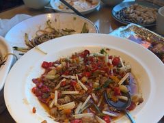 -严记小天府酸菜鱼(西四路店)