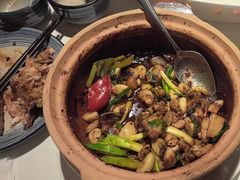 -八府香鸭·啫啫煲(华山路店)