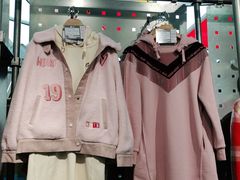 -上品折扣(回龙观店)