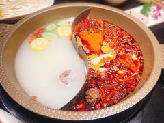 -潘小辣鲜肉老火锅