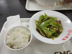 -上海广播电视台&上海东方传媒集团有限公司快递接收处