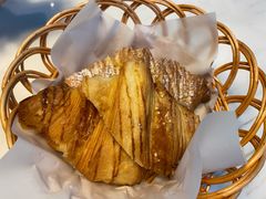 黄金流奶羊角-麦田工坊(月湖店)