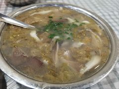-卢六川汤肉(南方花园店)