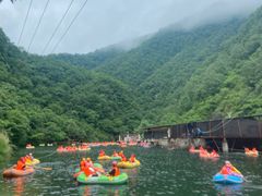 -秦岭峡谷漂流景区