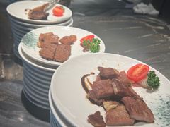 -雍容荟帝王蟹活龙虾展台自助(IFS黑金店)