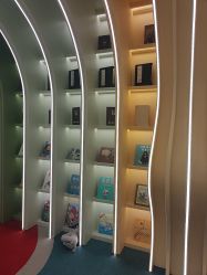 -奈尔宝·国风主题儿童乐园·亲子餐厅(豫园商城店)
