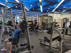 -美仕莱·游泳健身(六合龙湖天街店)