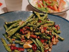 -耶里夏丽新疆餐厅(百联中环购物广场店)