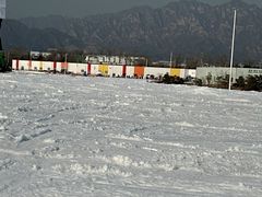 -华彬猛犸滑雪场