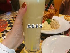 鲜榨梨汁-申德勒加油站西餐厅(日坛路总店)