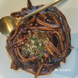 老上海风情的餐厅