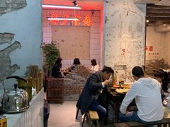 -四小区火锅·巷子里的重庆火锅(花照壁店)