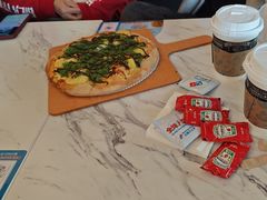 -达美乐比萨(南京路店)