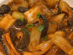 海参烩蹄筋-船歌·鱼水饺青岛菜(金狮广场店)