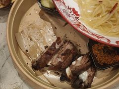 -破瓦寒窑·地摊烤羊排