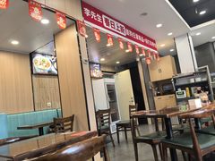 -李先生牛肉面大王(站北广场店)