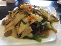 -喜洲翰林餐厅(董家百年老宅店)