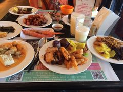-淄博蓝海国际大饭店·蓝钻国际美食自助百汇(柳泉路店)