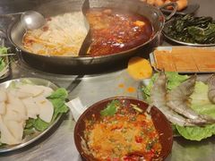 -鹿鸣山草本茶香火锅(园西路店)