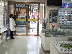 -独秀眼镜(潜阳路一中店)