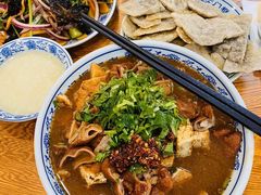 -门框胡同百年卤煮(新街口店)