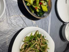 -学士怪怪龙虾·川菜·烧烤(学士街店)