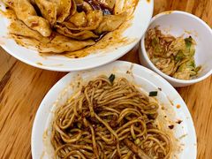 素椒杂酱面-华兴街自力面店
