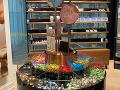 -Laderach 莱德拉(上海环贸iapm店)