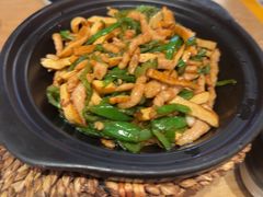 -川堂风·跷脚牛肉·乐山爆炒(宝山日月光店)