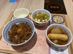 -吉野家(学院路店)