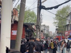 -老鼓楼麻辣烫夹馍