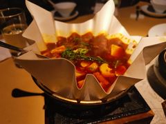 -穹六人间 people 6(岳阳路店)
