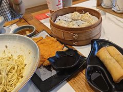 -馋三尺蟹粉小笼(人民广场店)