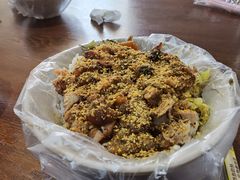 秘制脆皮猪脚饭-陆长玖古法猪脚饭(玄风桥店)