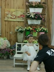 -亲亲宝贝艾尔莎亲子摄影会馆(中华路店)