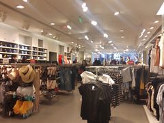 -H&M(亨特城市广场店)