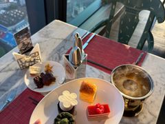 -锦厨国际自助餐厅 · 云端景观 (昆明索菲特大酒店)