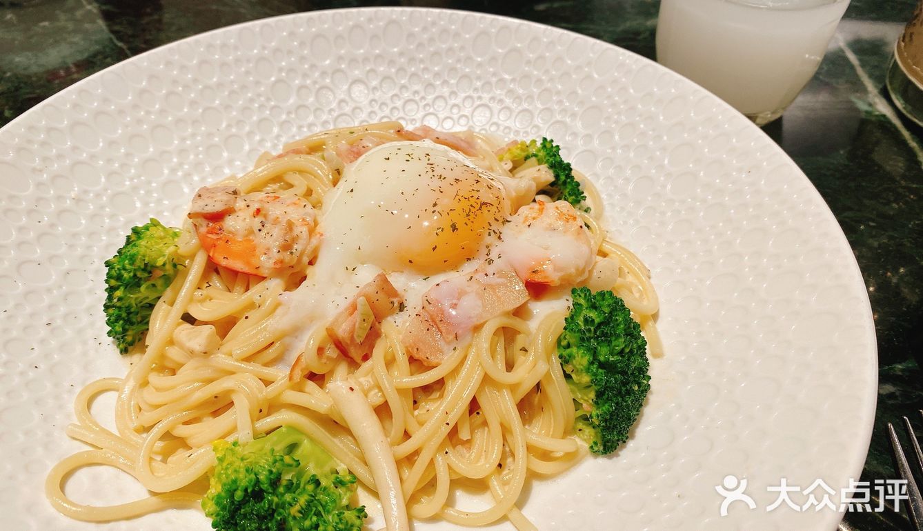 很多细节包括餐具都很精致，超适合打卡！️菜品