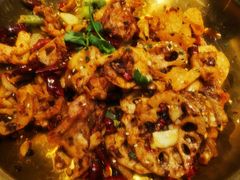 -川流不息·地道川菜·小龙虾(松东路店)