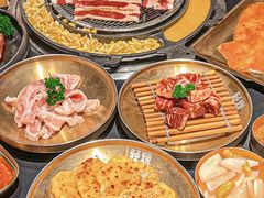 -轻烧烤肉(光谷步行街店)